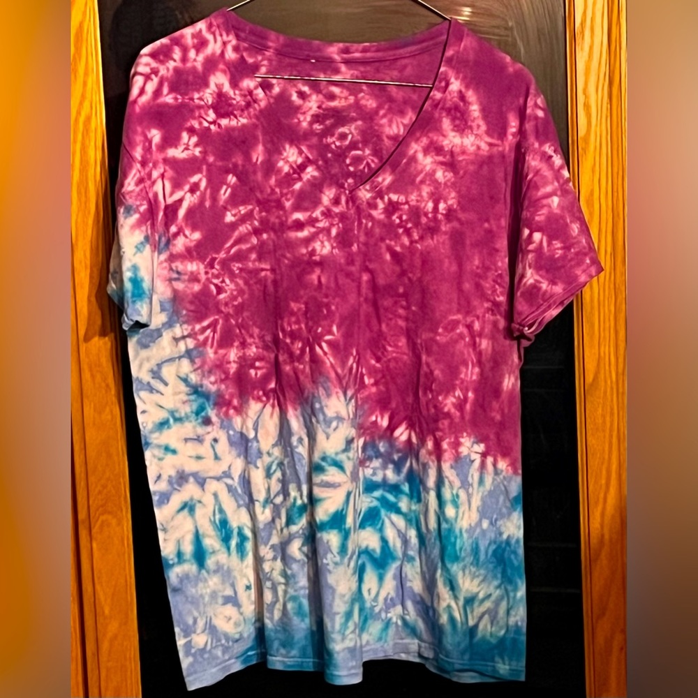 Tie Dye (L)